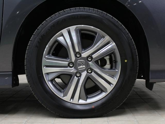 ステップワゴンスパーダ e:HEVスパーダG・EXホンダセンシング 純正10型メモリーナビ 純正11.6型後席モニター わくわくゲート 両側パワスラ 衝突軽減 誤発進抑制 渋滞追従機能付クルコン バックカメラ 純正16インチAW LEDヘッド 禁煙車 ワンオーナー(18枚目)