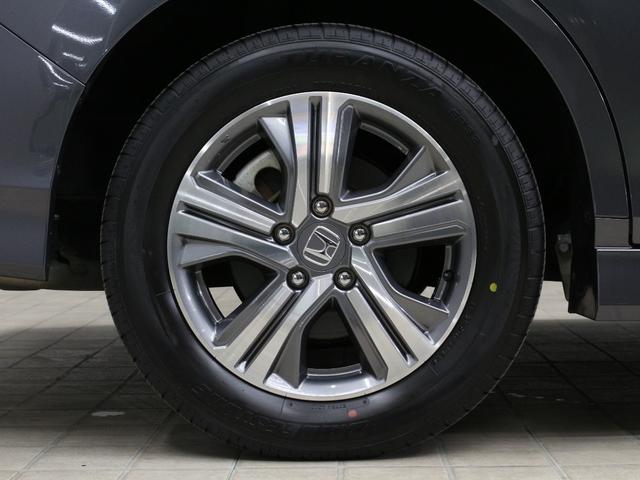 ステップワゴンスパーダ e:HEVスパーダG・EXホンダセンシング 純正10型メモリーナビ 純正11.6型後席モニター わくわくゲート 両側パワスラ 衝突軽減 誤発進抑制 渋滞追従機能付クルコン バックカメラ 純正16インチAW LEDヘッド 禁煙車 ワンオーナー(30枚目)