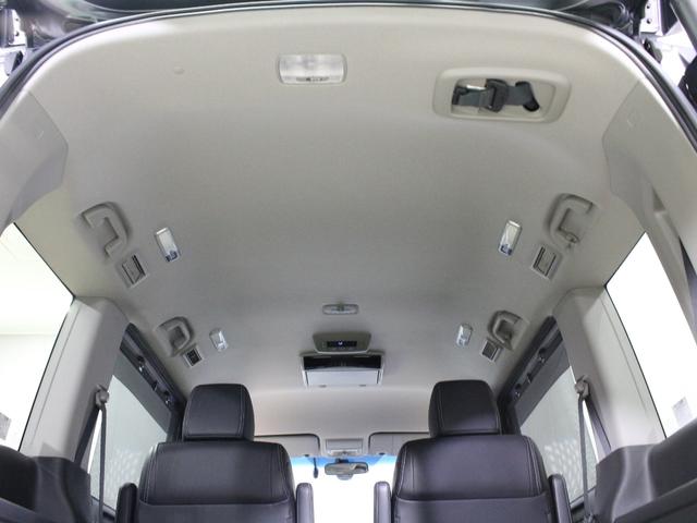 ステップワゴンスパーダ e:HEVスパーダG・EXホンダセンシング 純正10型メモリーナビ 純正11.6型後席モニター わくわくゲート 両側パワスラ 衝突軽減 誤発進抑制 渋滞追従機能付クルコン バックカメラ 純正16インチAW LEDヘッド 禁煙車 ワンオーナー(41枚目)