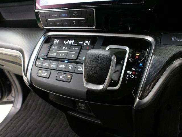 ステップワゴンスパーダ e:HEVスパーダG・EXホンダセンシング 純正10型メモリーナビ 純正11.6型後席モニター わくわくゲート 両側パワスラ 衝突軽減 誤発進抑制 渋滞追従機能付クルコン バックカメラ 純正16インチAW LEDヘッド 禁煙車 ワンオーナー(51枚目)