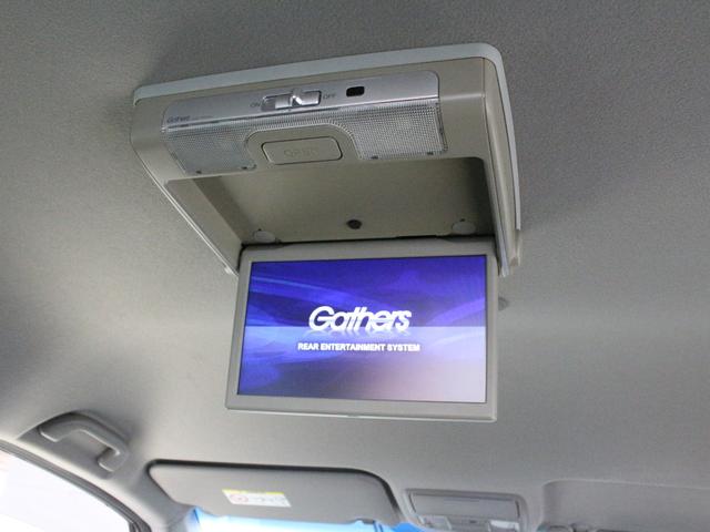 ステップワゴンスパーダ スパーダホンダセンシング　８人乗り　純正ナビ　フリップダウン　わくわくゲート　両側パワスラ　前後ドラレコ　バックカメラ　純正１６インチＡＷ　ＬＥＤヘッド　衝突軽減　レーダークルーズ　路外逸脱抑制機能　誤発進抑制機能　禁煙車（8枚目）