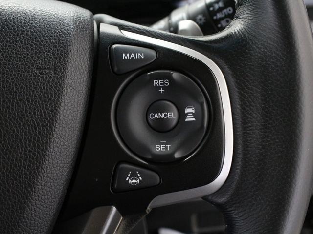 ステップワゴンスパーダ スパーダホンダセンシング　８人乗り　純正ナビ　フリップダウン　わくわくゲート　両側パワスラ　前後ドラレコ　バックカメラ　純正１６インチＡＷ　ＬＥＤヘッド　衝突軽減　レーダークルーズ　路外逸脱抑制機能　誤発進抑制機能　禁煙車（12枚目）