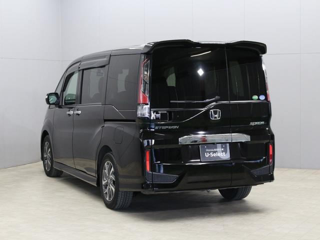 ステップワゴンスパーダ スパーダホンダセンシング　８人乗り　純正ナビ　フリップダウン　わくわくゲート　両側パワスラ　前後ドラレコ　バックカメラ　純正１６インチＡＷ　ＬＥＤヘッド　衝突軽減　レーダークルーズ　路外逸脱抑制機能　誤発進抑制機能　禁煙車（25枚目）