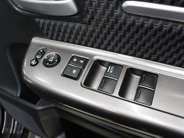 ステップワゴンスパーダ スパーダホンダセンシング　８人乗り　純正ナビ　フリップダウン　わくわくゲート　両側パワスラ　前後ドラレコ　バックカメラ　純正１６インチＡＷ　ＬＥＤヘッド　衝突軽減　レーダークルーズ　路外逸脱抑制機能　誤発進抑制機能　禁煙車（61枚目）