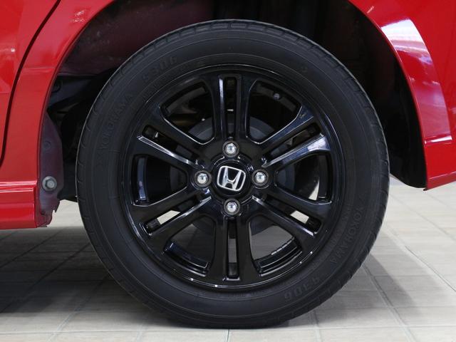 N-BOXカスタム 2トーンカラースタイルG・Aパッケージ 純正ナビ バックカメラ 禁煙 両側電動スライド 衝突軽減ブレーキ 誤発進抑制機能 サイドカーテンエアバッグ 本革ハンドル HIDヘッド 純正14インチブラックAW スマートキー オートライト ETC(19枚目)