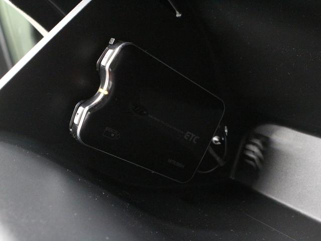 ヴェゼル ハイブリッドZ メモリーナビ バックカメラ 前後ドラレコ ワンオーナー 禁煙 電子パーキング ブレーキホールド クルーズコントロール シートヒーター 衝突軽減ブレーキ 誤発進抑制 コンビシート 純正17インチAW(53枚目)