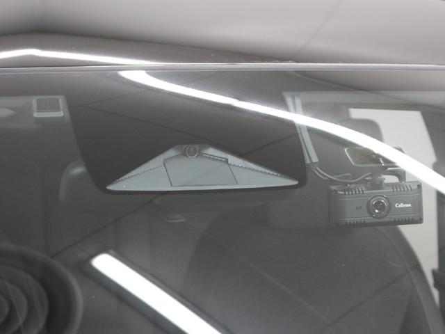 フィット ｅ：ＨＥＶホーム　８型ディスプレイオーディオ　ドラレコ前後　ＬＥＤヘッド　ハーフレザーシート　電子パーキング　衝突軽減　誤発進抑制　レーダークルーズ　本革ステアリング　サイドカーテンエアバック　禁煙車　ワンオーナー（72枚目）