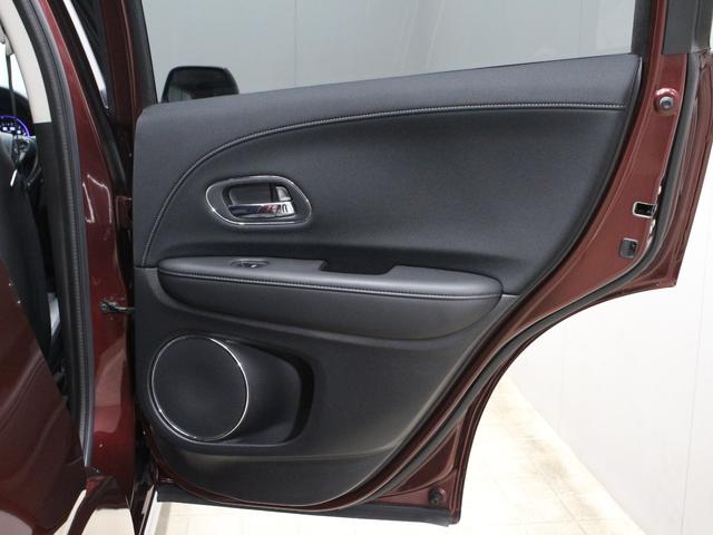 ヴェゼル ハイブリッドＺ　純正ナビ　フルセグＴＶ　バックカメラ　電子パーキング　Ｂｌｕｅｔｏｏｔｈ　ＣＤ　ＤＶＤ再生可　シートヒーター　クルーズコントロール　衝突軽減　誤発進抑制　ＬＥＤヘッド　禁煙車　ワンオーナ　ＥＴＣ（65枚目）