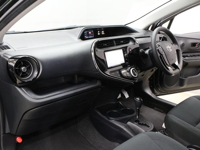 アクア Ｓスタイルブラック　純正ナビ　フルセグＴＶ　ドラレコ　バックカメラ　Ｂｌｕｅｔｏｏｔｈ　衝突軽減　車線逸脱防止支援システム　シートヒーター　スマートキー　ＬＥＤヘッド　オートライト　プッシュスタート　ＥＴＣ　禁煙車（14枚目）