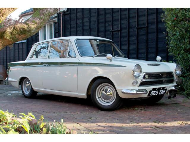 イギリスその他 　コルチナロータスＭｋ１Ｓｒ１　ロータスツインカム１５５８ｃｃエンジン　アルミボンネット　アルミドア　アルミトランクフード　リヤＡフレームサスペンション　オリジナルノーズ＆サイドＬＯＴＵＳバッヂ（3枚目）