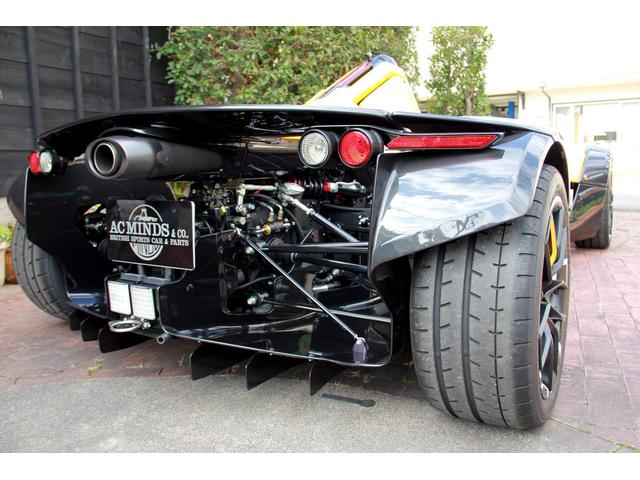 イギリスその他 ＢＡＣ　ＭＯＮＯ　ＦＯＲＤ　２４８８ｃｃ　ＮＡ　３０５ｂｈｐ　ＨＥＷＬＡＮＤ　ＦＴＲ　６速セミオートマチックパドルシフター　ＤＹＭＡＧカーボンリムホイール　チタニウムホイールボルト　バリアブルトラクションコントロール（16枚目）