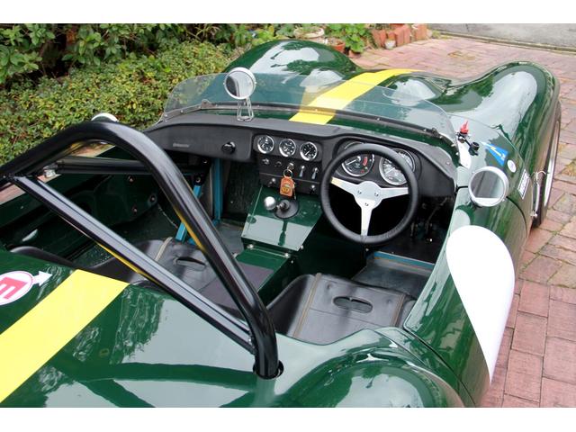 イギリスその他 　ジネッタＧ４　ＬＯＴＵＳ　ＴＣエンジン　４０ＤＣＯＥ１８キャブ　ＦＯＲＤアクスル　アルミラジエター　アルミＦＵＥＬタンク　レボルーション１３”アルミ　ＷＩＬＬＡＮＳ　４点ハーネス　初期スクエアフレーム（16枚目）