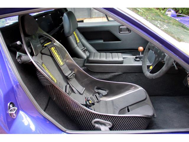 ヨーロッパ 　ＣＯＳＷＯＲＴＨ　ＹＢＢ　２．０Ｌ　２４０ｂｈｐエンジン　ＭＯＴＥＣ　ＥＣＵ　マルチインジェクション　ドライサンプ　リヤディスクブレーキ　ＲＥＶＥＲＩＥカーボンバケットシート　リヤウイング　エアコン（17枚目）