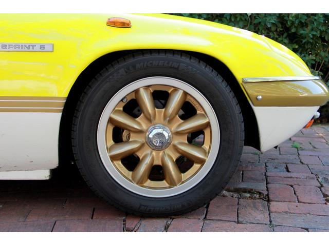 エラン 　ＬＯＴＵＳ　ＴＣ　ＳＵＰＥＲ　ＢＩＧ　ＶＡＬＶＥ　５ＳＰギアボックス　ＳＰＹＤＥＲシャシー　リヤＷウイッシュボーン　ＱＵＩＦＥ　ＡＴＢ　１４”ホイール　ロールバー　ハードトップ　スペアエンジン付（11枚目）