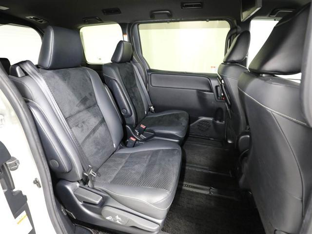 ヴォクシー ZS 煌III プリクラッシュ スマートキ アイスト DVD再生機能 横滑り防止装置 ナビTV アルミ 三列シート WAC 盗難防止 オートエアコン キーレス ETC装備 パワステ メモリナビ クルコン ABS(20枚目)