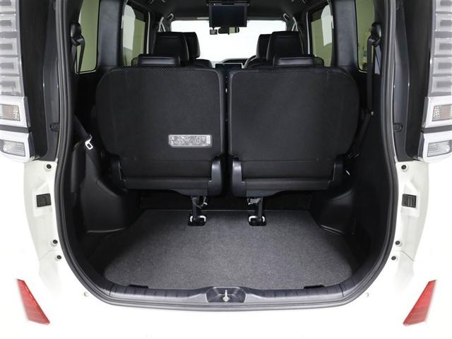 ヴォクシー ZS 煌III プリクラッシュ スマートキ アイスト DVD再生機能 横滑り防止装置 ナビTV アルミ 三列シート WAC 盗難防止 オートエアコン キーレス ETC装備 パワステ メモリナビ クルコン ABS(21枚目)