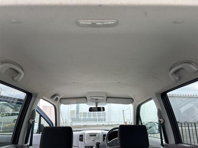 AZワゴン XG エアコン パワーステアリング パワーウィンドウ 運転席・助手席エアバック キーレス 電格ミラー CDステレオ ホイールキャップ(12枚目)