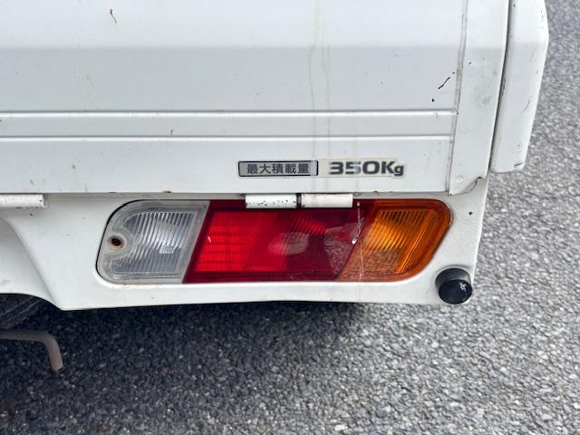 クリッパートラック DX 5速マニュアル パワステ 三方開 エアコン ETC AM/FMラジオ ヘッドライトレベライザー  運転席エアーバック 作業灯(25枚目)