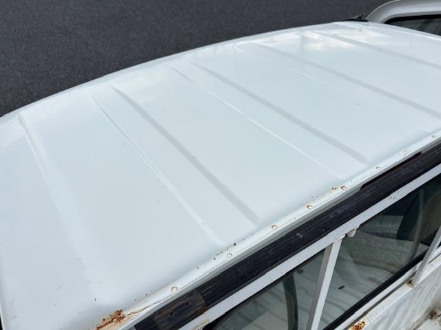 クリッパートラック DX 5速マニュアル パワステ 三方開 エアコン ETC AM/FMラジオ ヘッドライトレベライザー  運転席エアーバック 作業灯(33枚目)