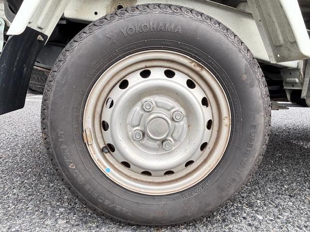 クリッパートラック DX 5速マニュアル パワステ 三方開 エアコン ETC AM/FMラジオ ヘッドライトレベライザー  運転席エアーバック 作業灯(38枚目)