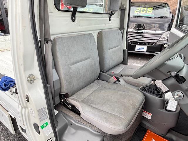 クリッパートラック DX 5速マニュアル パワステ 三方開 エアコン ETC AM/FMラジオ ヘッドライトレベライザー  運転席エアーバック 作業灯(57枚目)