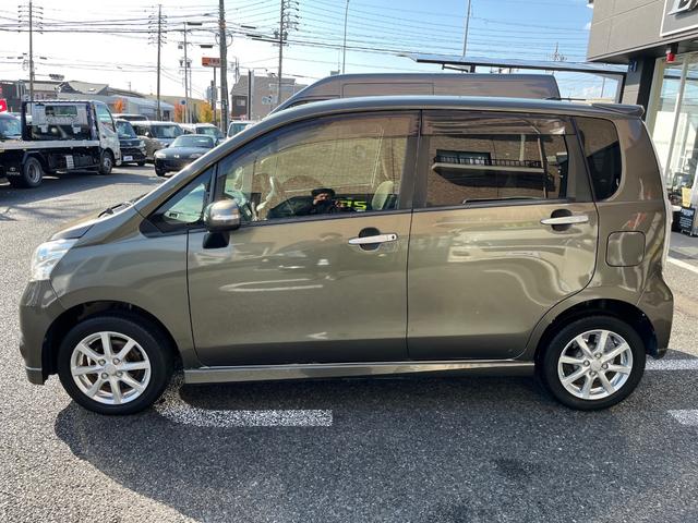 ムーヴ カスタム　Ｘリミテッド　純正メモリーナビ　ワンセグＴＶ　ＣＤ　ＡＭ／ＦＭ　バックカメラ　オートＡＣ　純正１４ＡＷ　ウインカーミラー　ＨＩＤライト　フォグライト　ベンチシート　オートライト　センターメーター　プッシュスタート（9枚目）