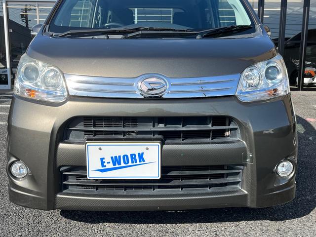 ムーヴ カスタム　Ｘリミテッド　純正メモリーナビ　ワンセグＴＶ　ＣＤ　ＡＭ／ＦＭ　バックカメラ　オートＡＣ　純正１４ＡＷ　ウインカーミラー　ＨＩＤライト　フォグライト　ベンチシート　オートライト　センターメーター　プッシュスタート（12枚目）