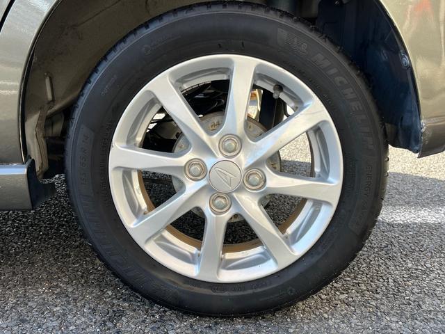 ムーヴ カスタム　Ｘリミテッド　純正メモリーナビ　ワンセグＴＶ　ＣＤ　ＡＭ／ＦＭ　バックカメラ　オートＡＣ　純正１４ＡＷ　ウインカーミラー　ＨＩＤライト　フォグライト　ベンチシート　オートライト　センターメーター　プッシュスタート（29枚目）