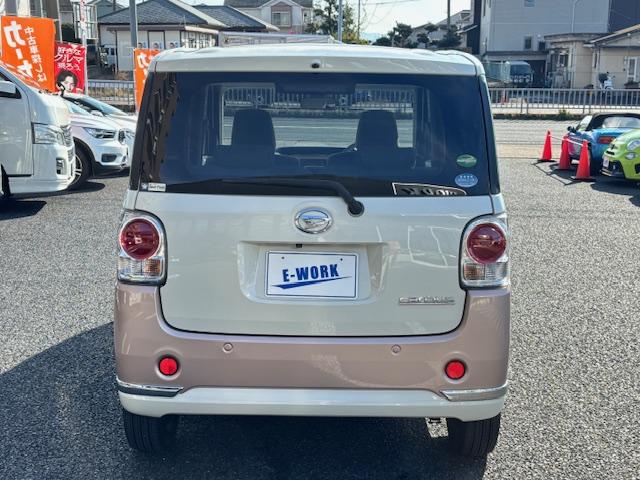 ムーヴキャンバス Ｘリミテッドメイクアップ　ＳＡＩＩ　アイドリングストップ　衝突被害軽減システム　両側パワースライドドア　スマートキー　ナビ　ＴＶ　アラウンドビューモニター　ＥＴＣ　オートエアコン　パワーウィンドウ　電動格納ミラー（6枚目）