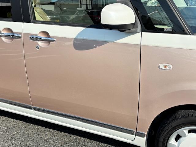 ムーヴキャンバス Ｘリミテッドメイクアップ　ＳＡＩＩ　アイドリングストップ　衝突被害軽減システム　両側パワースライドドア　スマートキー　ナビ　ＴＶ　アラウンドビューモニター　ＥＴＣ　オートエアコン　パワーウィンドウ　電動格納ミラー（10枚目）