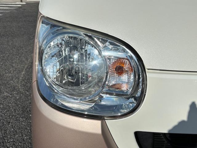 ムーヴキャンバス Ｘリミテッドメイクアップ　ＳＡＩＩ　アイドリングストップ　衝突被害軽減システム　両側パワースライドドア　スマートキー　ナビ　ＴＶ　アラウンドビューモニター　ＥＴＣ　オートエアコン　パワーウィンドウ　電動格納ミラー（27枚目）