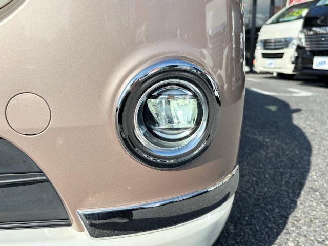 ムーヴキャンバス Ｘリミテッドメイクアップ　ＳＡＩＩ　アイドリングストップ　衝突被害軽減システム　両側パワースライドドア　スマートキー　ナビ　ＴＶ　アラウンドビューモニター　ＥＴＣ　オートエアコン　パワーウィンドウ　電動格納ミラー（32枚目）