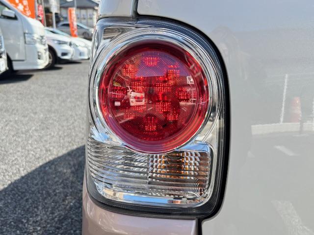 ムーヴキャンバス Ｘリミテッドメイクアップ　ＳＡＩＩ　アイドリングストップ　衝突被害軽減システム　両側パワースライドドア　スマートキー　ナビ　ＴＶ　アラウンドビューモニター　ＥＴＣ　オートエアコン　パワーウィンドウ　電動格納ミラー（34枚目）