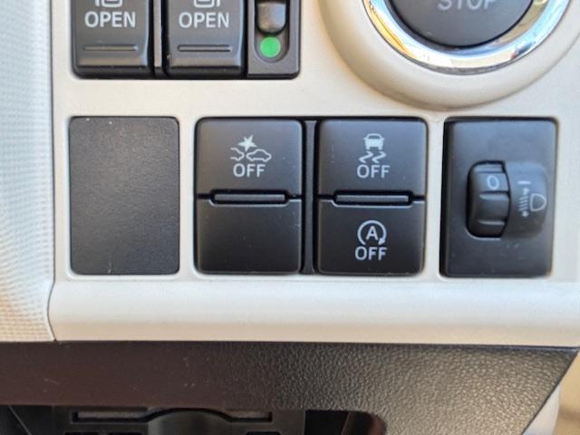 ムーヴキャンバス Ｘリミテッドメイクアップ　ＳＡＩＩ　アイドリングストップ　衝突被害軽減システム　両側パワースライドドア　スマートキー　ナビ　ＴＶ　アラウンドビューモニター　ＥＴＣ　オートエアコン　パワーウィンドウ　電動格納ミラー（54枚目）