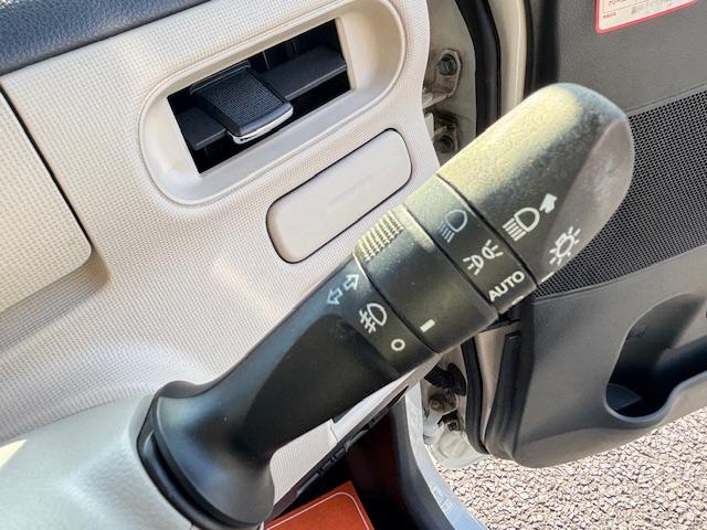 ムーヴキャンバス Ｘリミテッドメイクアップ　ＳＡＩＩ　アイドリングストップ　衝突被害軽減システム　両側パワースライドドア　スマートキー　ナビ　ＴＶ　アラウンドビューモニター　ＥＴＣ　オートエアコン　パワーウィンドウ　電動格納ミラー（56枚目）