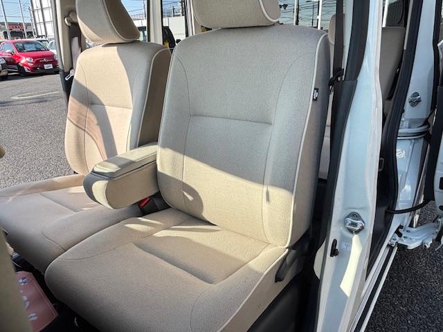 ムーヴキャンバス Ｘリミテッドメイクアップ　ＳＡＩＩ　アイドリングストップ　衝突被害軽減システム　両側パワースライドドア　スマートキー　ナビ　ＴＶ　アラウンドビューモニター　ＥＴＣ　オートエアコン　パワーウィンドウ　電動格納ミラー（68枚目）