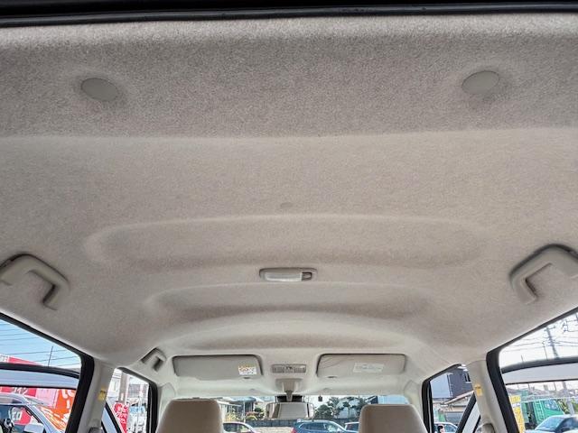 ムーヴキャンバス Ｘリミテッドメイクアップ　ＳＡＩＩ　アイドリングストップ　衝突被害軽減システム　両側パワースライドドア　スマートキー　ナビ　ＴＶ　アラウンドビューモニター　ＥＴＣ　オートエアコン　パワーウィンドウ　電動格納ミラー（74枚目）