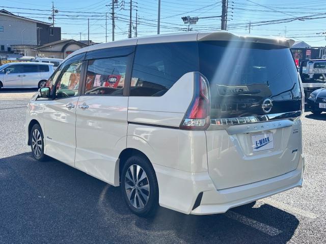 セレナ ハイウェイスター エマージェンシーブレーキ 両側パワースライドドア スマートキー LEDヘッドライト クルコン 純正ナビ TV Bluetooth接続 バックカメラ ETC 後席フリップダウンモニター(7枚目)