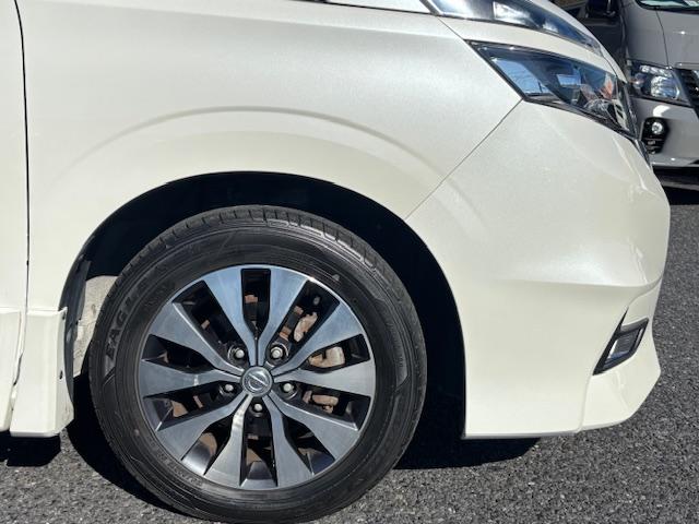 セレナ ハイウェイスター エマージェンシーブレーキ 両側パワースライドドア スマートキー LEDヘッドライト クルコン 純正ナビ TV Bluetooth接続 バックカメラ ETC 後席フリップダウンモニター(9枚目)