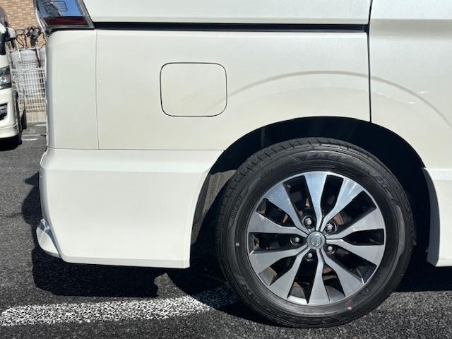 セレナ ハイウェイスター エマージェンシーブレーキ 両側パワースライドドア スマートキー LEDヘッドライト クルコン 純正ナビ TV Bluetooth接続 バックカメラ ETC 後席フリップダウンモニター(12枚目)