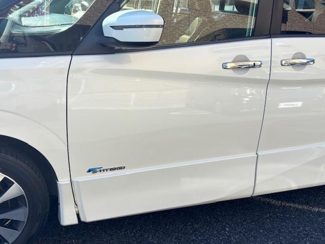 セレナ ハイウェイスター エマージェンシーブレーキ 両側パワースライドドア スマートキー LEDヘッドライト クルコン 純正ナビ TV Bluetooth接続 バックカメラ ETC 後席フリップダウンモニター(15枚目)