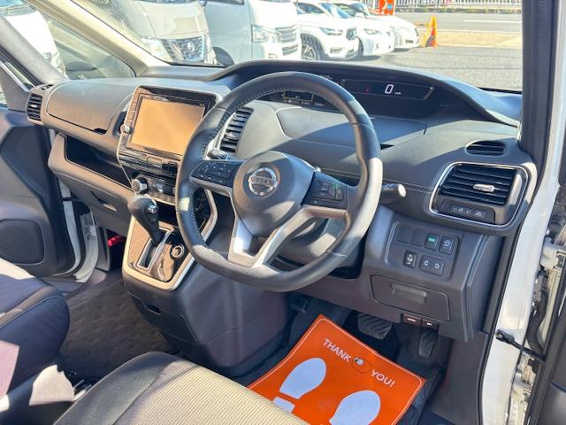 セレナ ハイウェイスター エマージェンシーブレーキ 両側パワースライドドア スマートキー LEDヘッドライト クルコン 純正ナビ TV Bluetooth接続 バックカメラ ETC 後席フリップダウンモニター(43枚目)