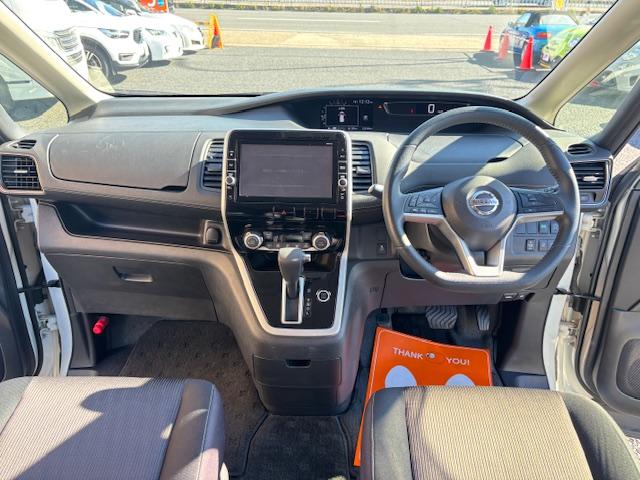 セレナ ハイウェイスター エマージェンシーブレーキ 両側パワースライドドア スマートキー LEDヘッドライト クルコン 純正ナビ TV Bluetooth接続 バックカメラ ETC 後席フリップダウンモニター(45枚目)