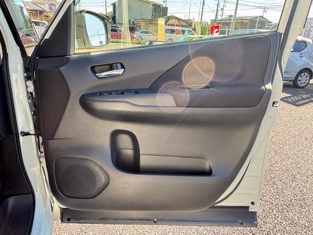 セレナ ハイウェイスター エマージェンシーブレーキ 両側パワースライドドア スマートキー LEDヘッドライト クルコン 純正ナビ TV Bluetooth接続 バックカメラ ETC 後席フリップダウンモニター(64枚目)