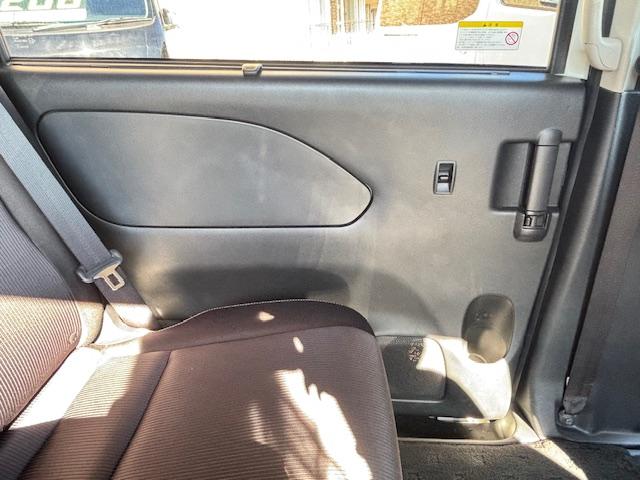 セレナ ハイウェイスター エマージェンシーブレーキ 両側パワースライドドア スマートキー LEDヘッドライト クルコン 純正ナビ TV Bluetooth接続 バックカメラ ETC 後席フリップダウンモニター(66枚目)