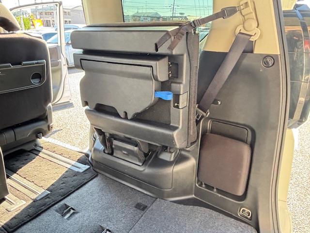 セレナ ハイウェイスター エマージェンシーブレーキ 両側パワースライドドア スマートキー LEDヘッドライト クルコン 純正ナビ TV Bluetooth接続 バックカメラ ETC 後席フリップダウンモニター(75枚目)