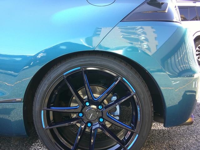 ＣＲ－Ｚ α　スマートキー　ＨＩＤヘッドライト　ＲＳＲ車高調　マフラー　リヤウィング　ＲＥＣＡＲＯシート　社外１８インチアルミ　ディスプレイオーディオ　ミラー型ドラレコ　ＥＴＣ　オートエアコン　パワーウィンドウ（14枚目）