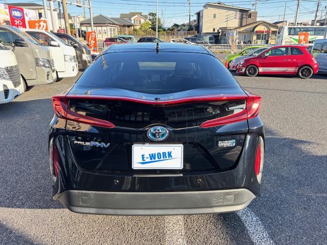 TOYOTA PRIUS PHV S NAVI PACKAGE SAFETY PLUS