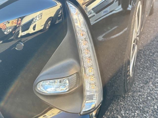 TOYOTA PRIUS PHV S NAVI PACKAGE SAFETY PLUS