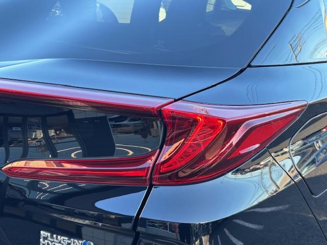 TOYOTA PRIUS PHV S NAVI PACKAGE SAFETY PLUS